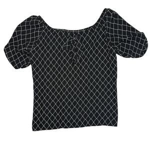 Woman's Unbranded Short Sleeve Blouse Black White Size large?